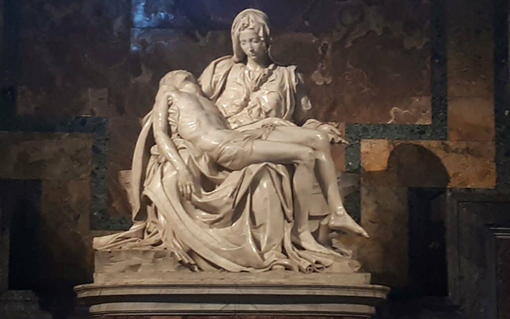 pieta michelangelo san pietro